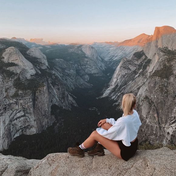 Meet your Posher, Gillian - Picture 1 of 1